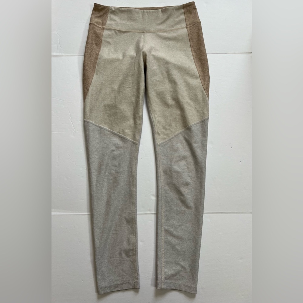 Outdoor Voices Beige Leggings Size Medium